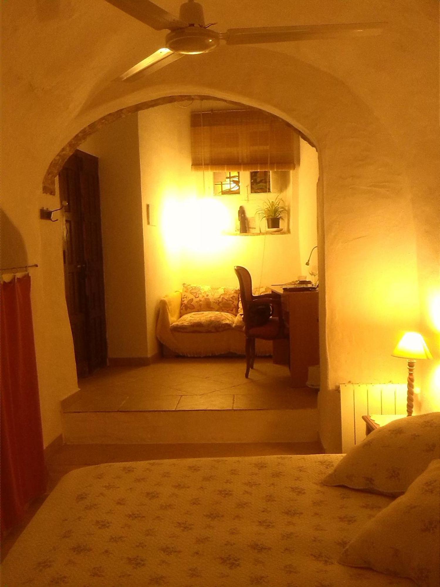 La Casa De Bovedas Charming Bed & Breakfast